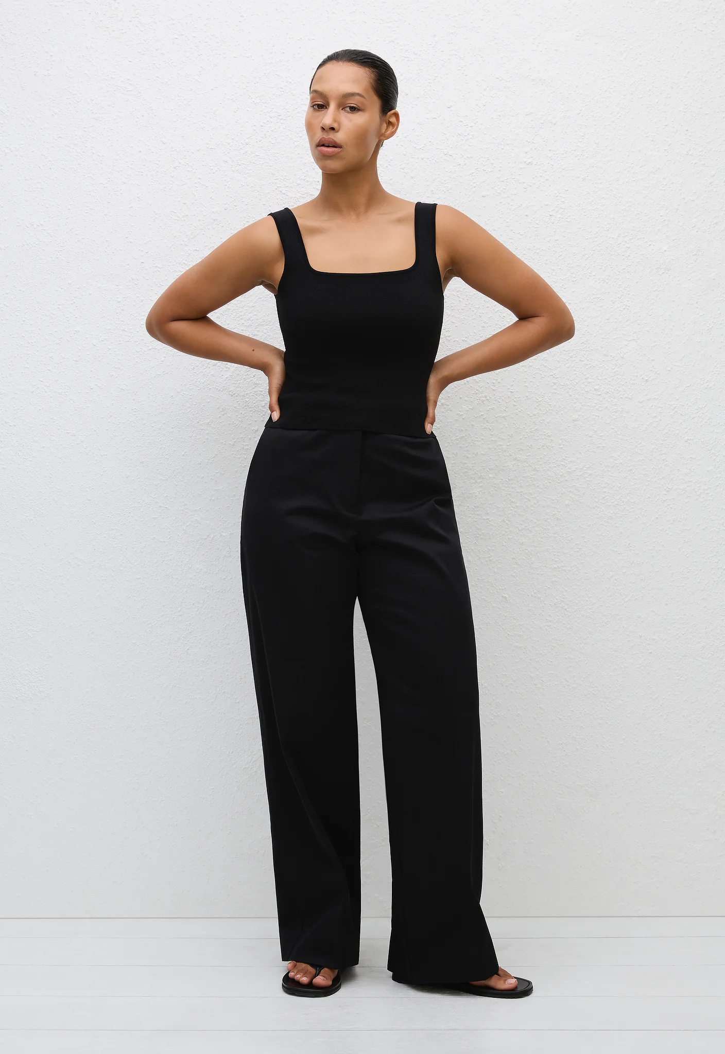Classic Nineties Tank - Black - Image 2