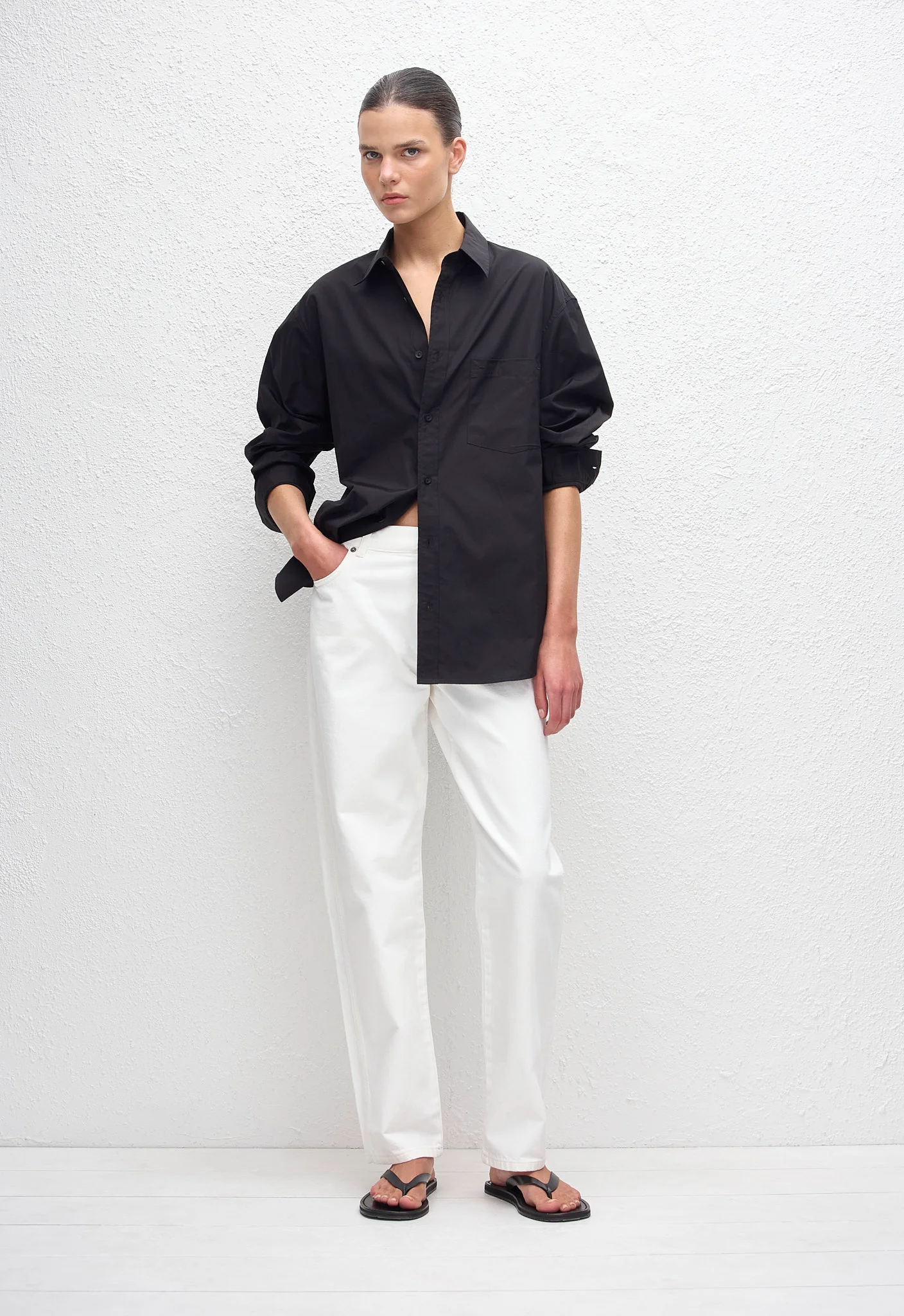 Classic Pocket Shirt - Black - Image 3