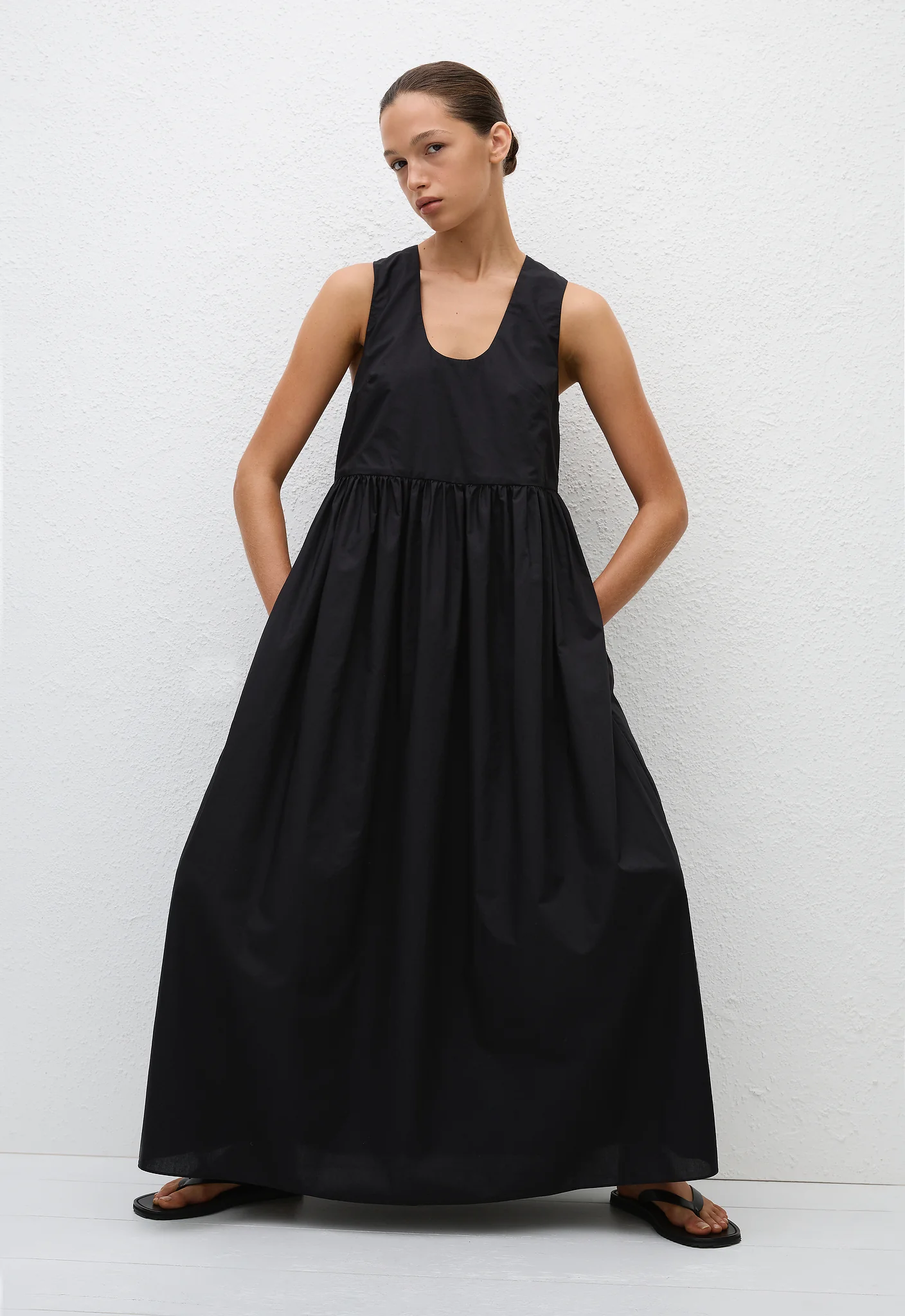 Deep U Sundress - Black - Image 2