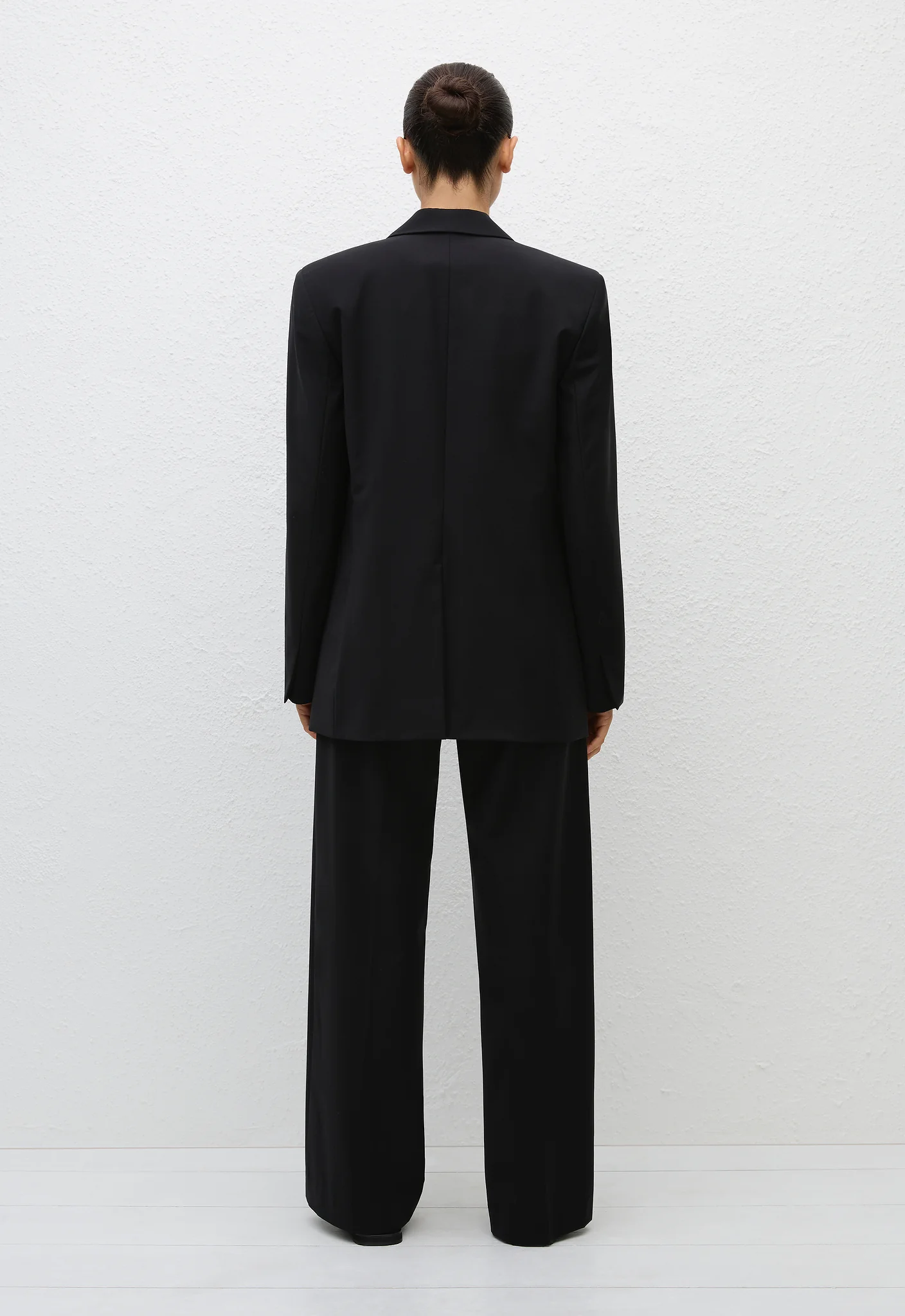 Relaxed Tailored Blazer - Black - Image 4