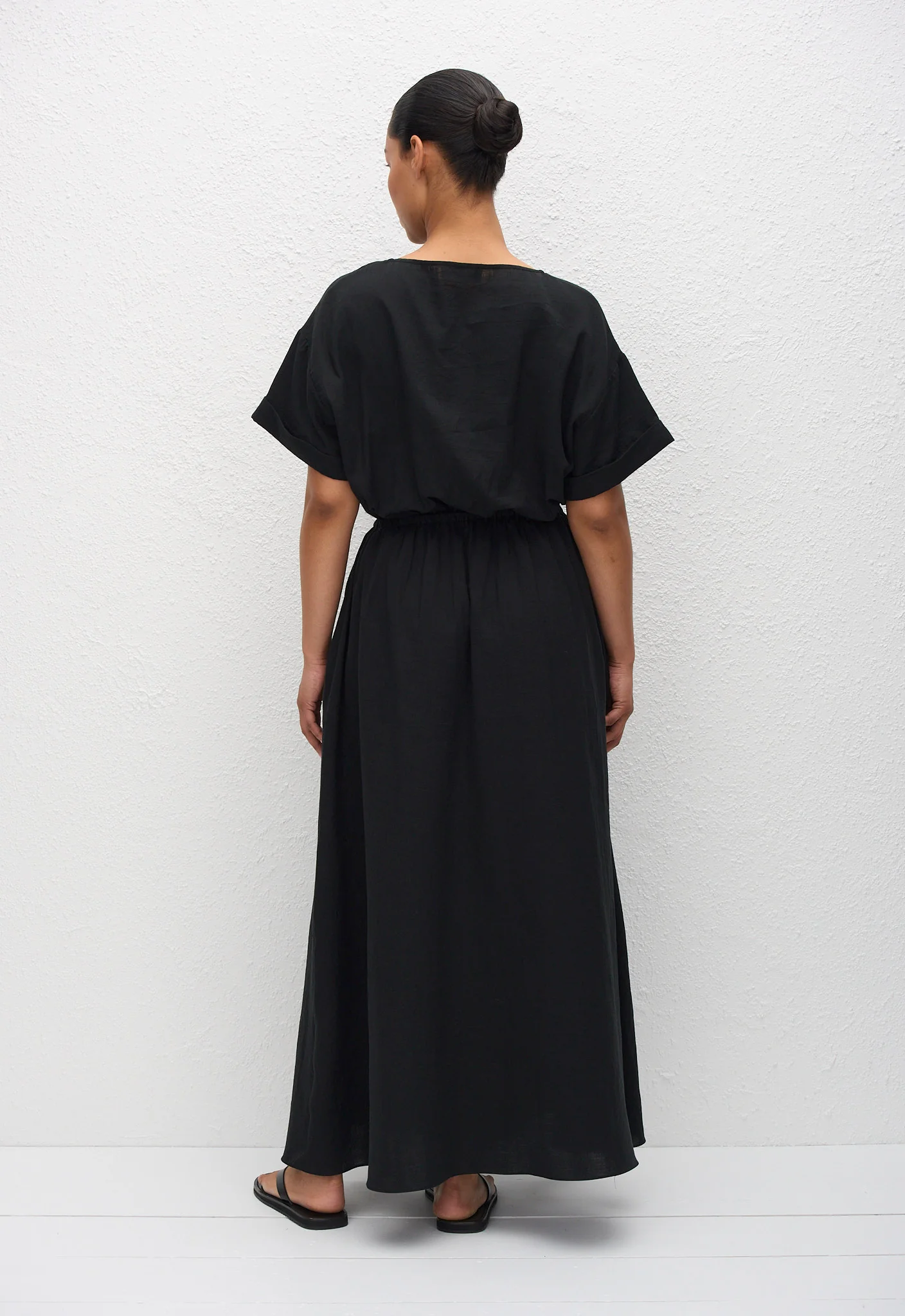 Relaxed Tee Midi Dress - Black - Image 3