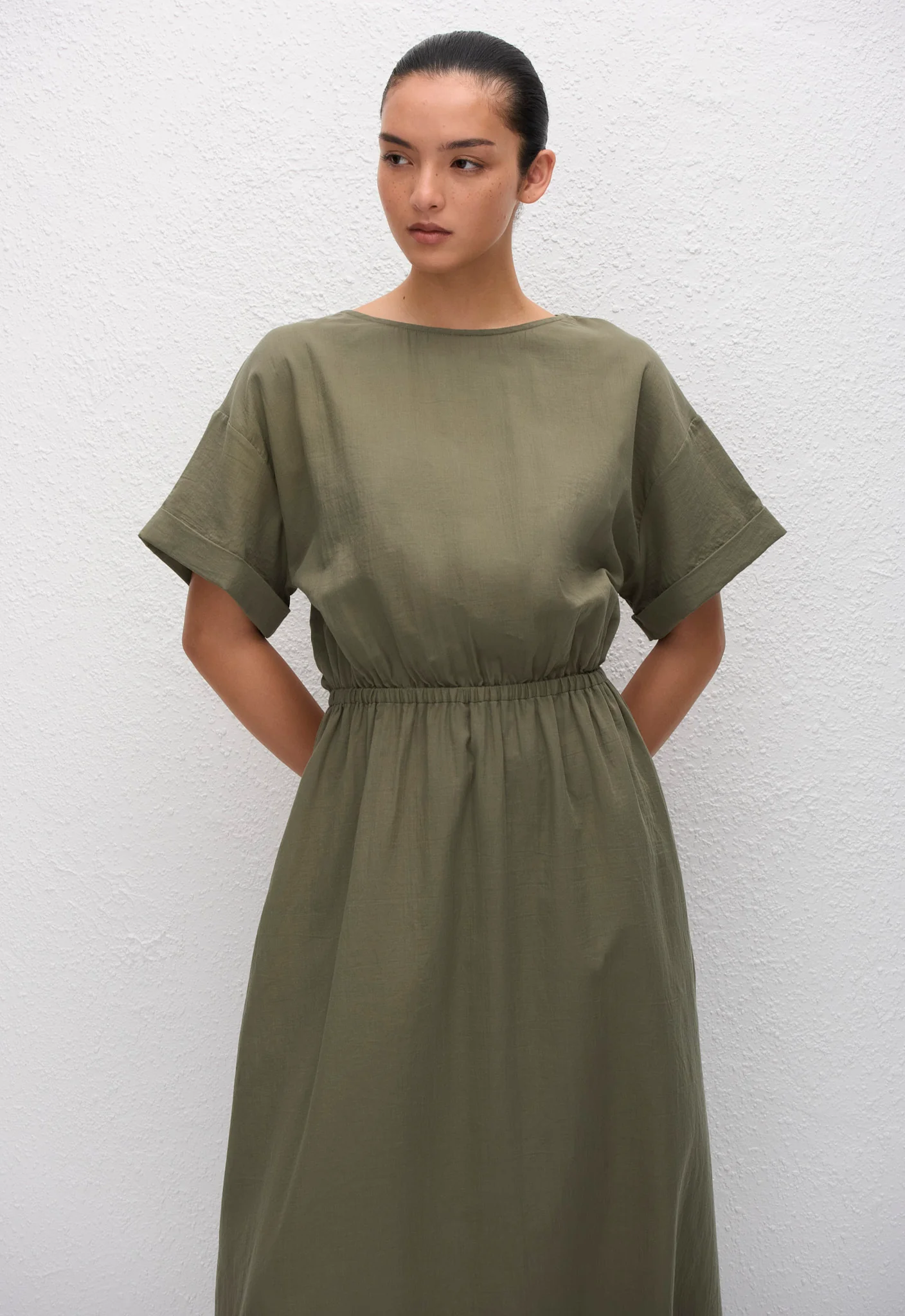 Relaxed Tee Midi Dress - Khaki - Image 2