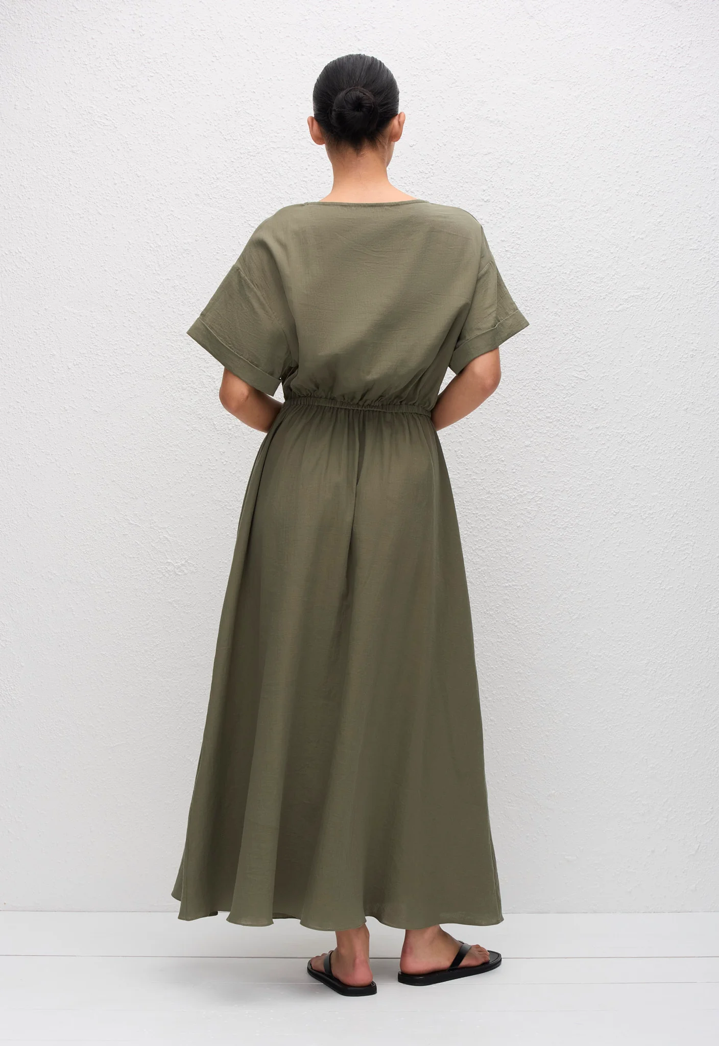 Relaxed Tee Midi Dress - Khaki - Image 4